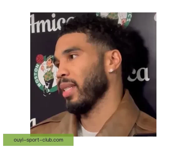 塔图姆三双表现与伯德相提并论 布朗攻防两端表现出色